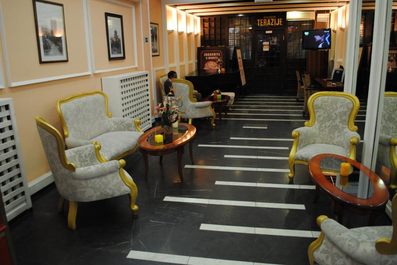 Hotel Kasina Белград Экстерьер фото